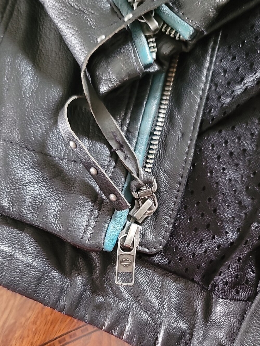 Harley-Davidson Black Leather Jacket with Teal Accents - Picture 11 of 12